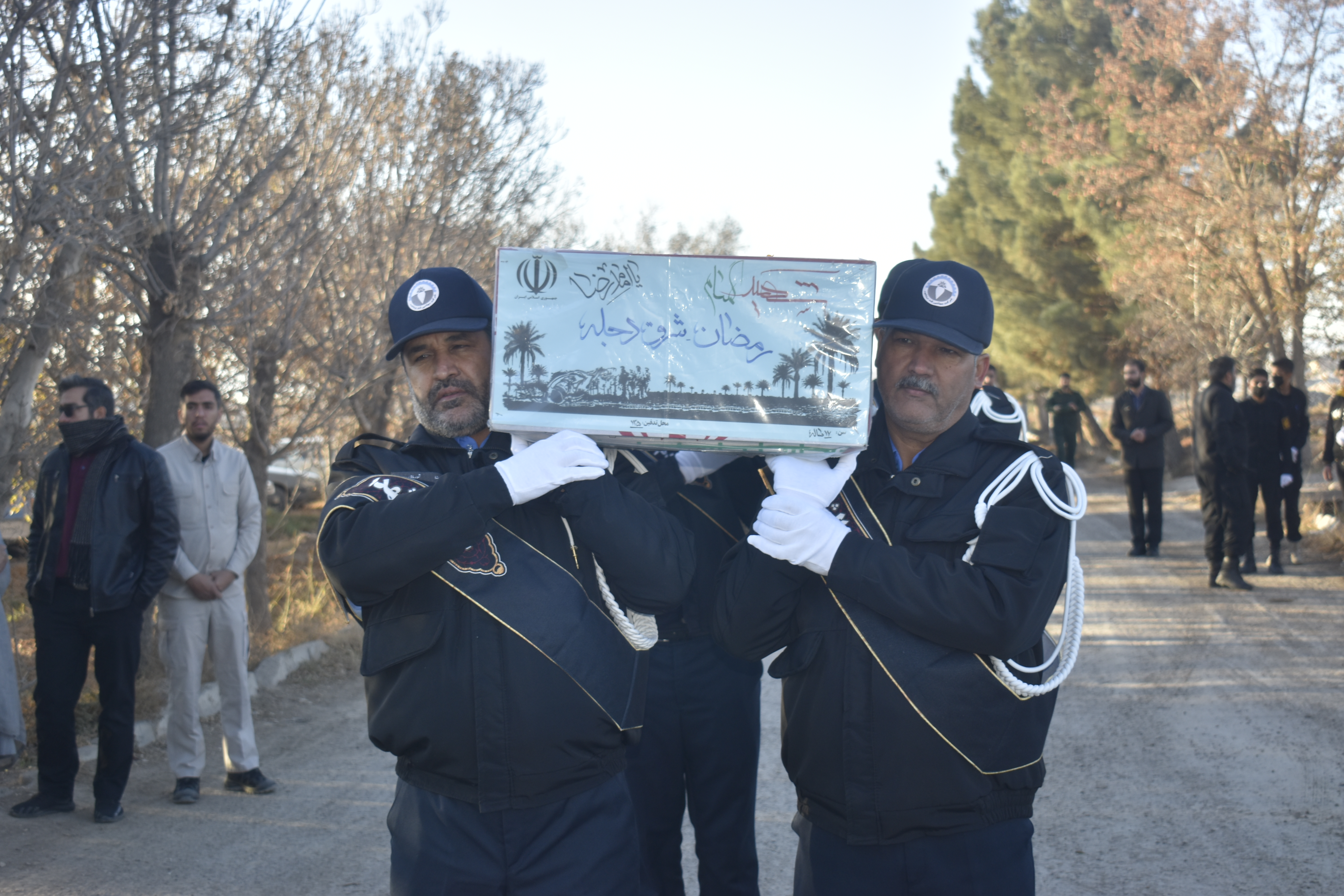 تشییع باشکوه شهید گمنام در کارخانه قند نیشابور